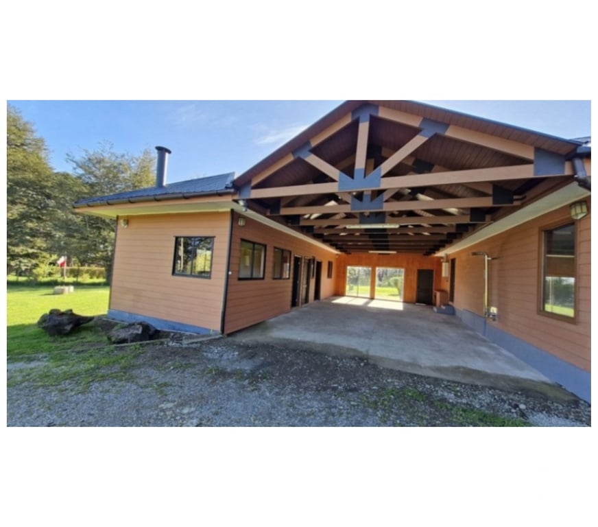 Bienes Raices Llanquihue Puerto Varas - Fotos de CASA , PRADERAS DEL SUR, PUERTO VARAS