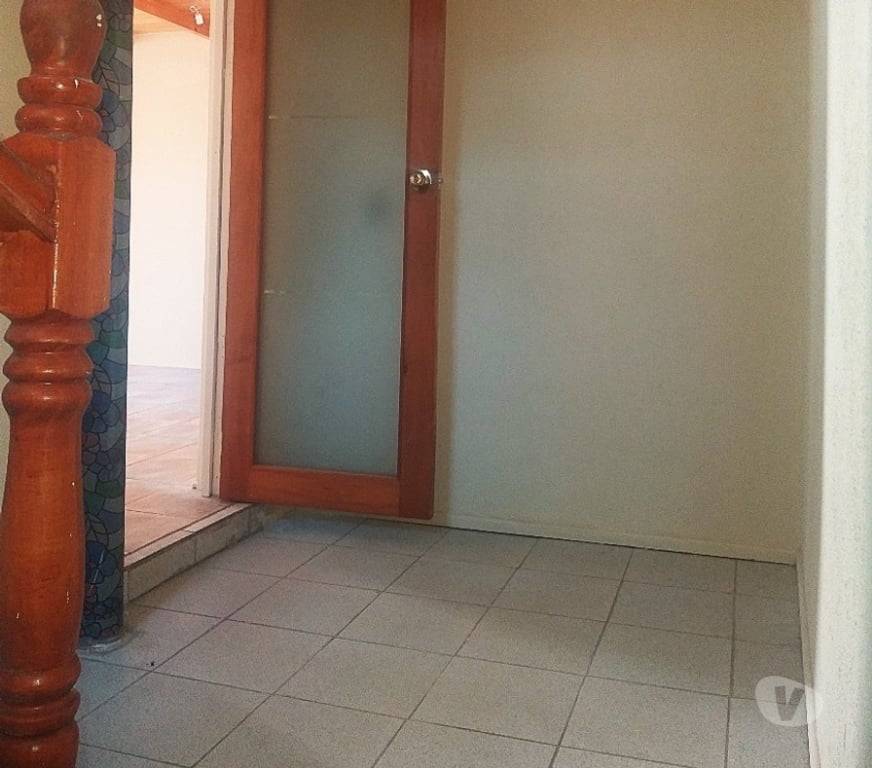 Bienes Raices Valparaíso Valparaíso - Fotos de CASA AMPLIA DOS PISOS SOLIDA VILLA RAPA NUI VALPARAISO