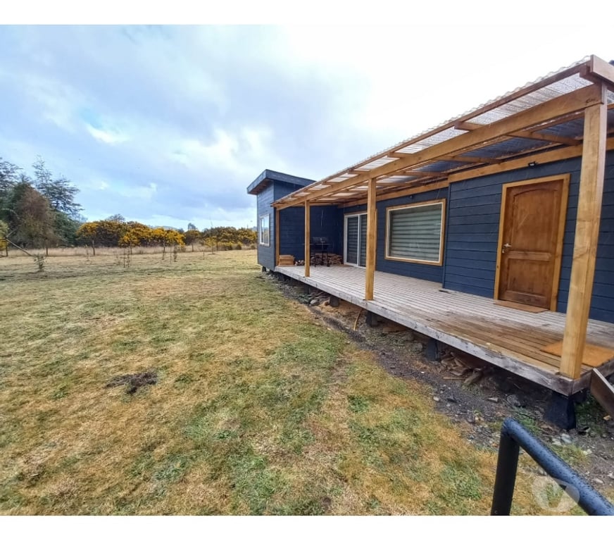Bienes Raices Llanquihue Puerto Montt - Fotos de Vende parcela con casa y 2 cabañas en chamiza, Pto Montt