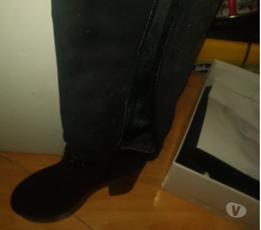 Ropa - Accesorios Santiago San Miguel - Fotos de Botas largas con taco para mujer.