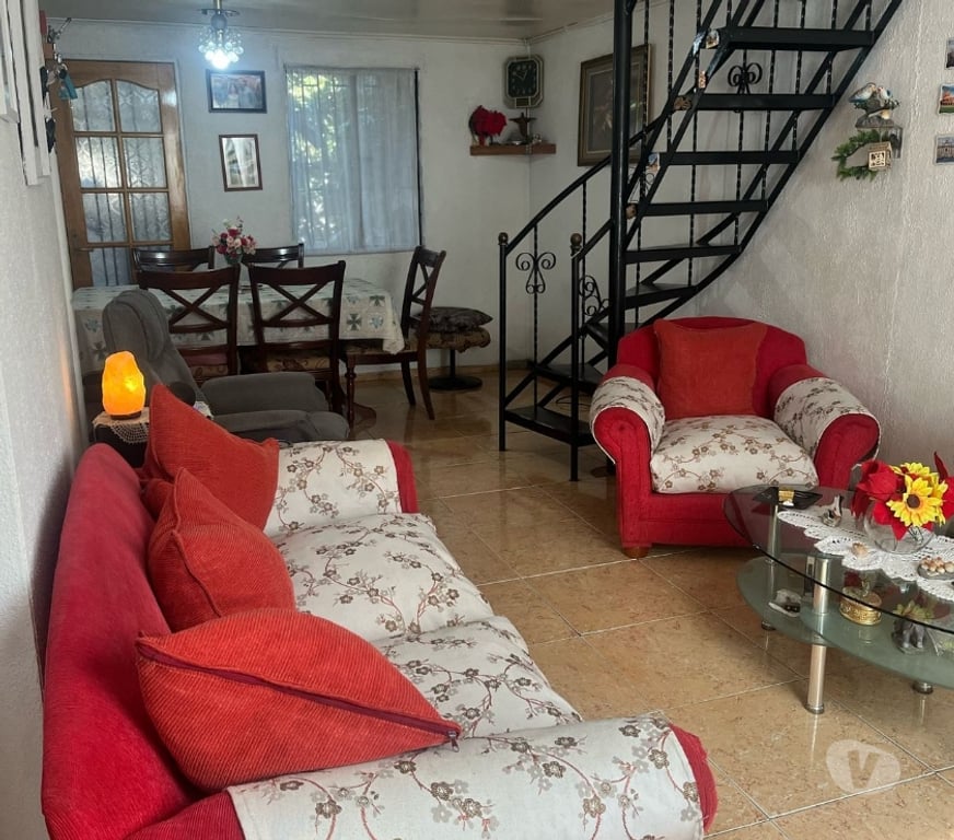 Bienes Raices Santiago Maipú - Fotos de Casa dos pisos Villa Santa Ines, Pasaje Euridice