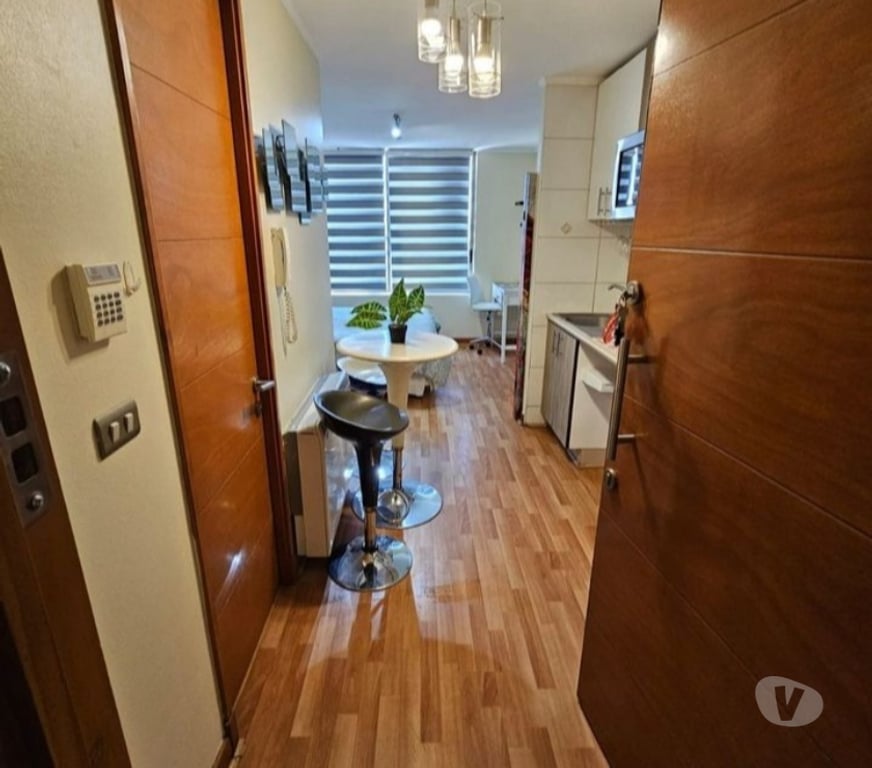 Arriendo de piezas Santiago Providencia - Fotos de Pieza con cocina y balcón $200.000. Metro los leones