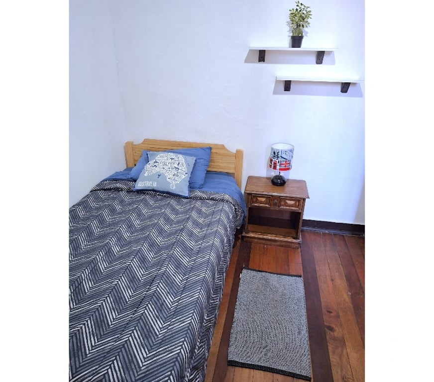 Arriendo de piezas Valparaíso Valparaíso - Fotos de Pieza amoblada (Todos los servicios incluidos)