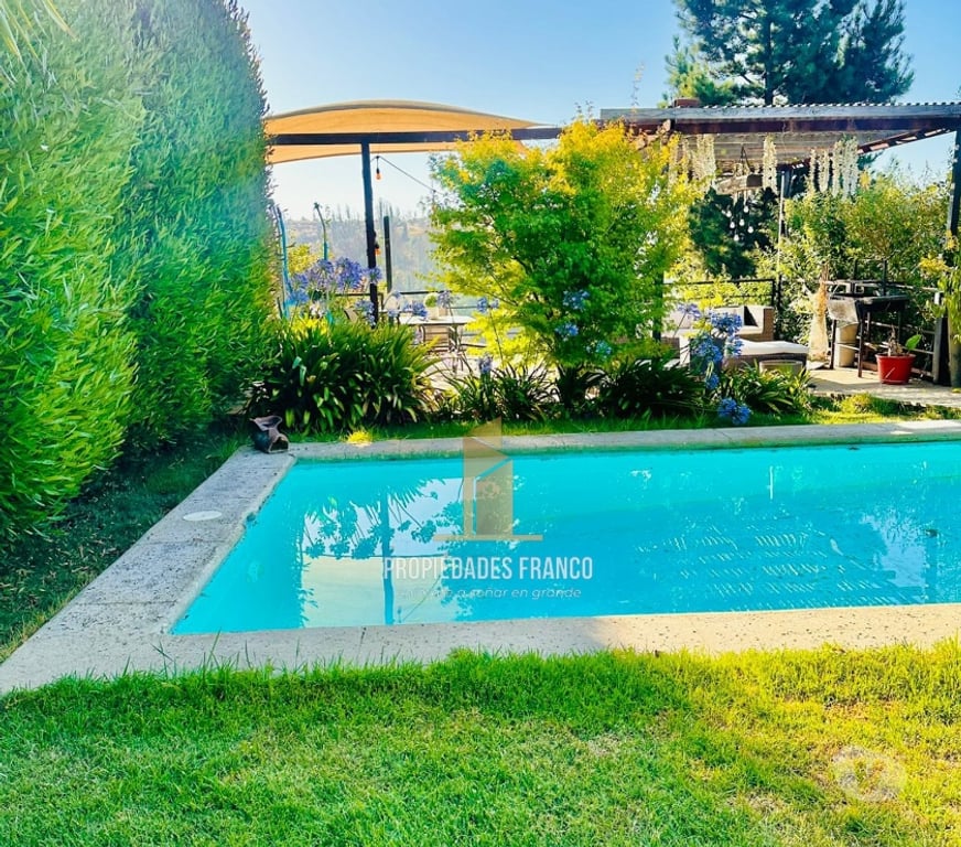 Bienes Raices Valparaíso Quilpué - Fotos de QUILPUE CASA REMODELADA EN VENTA 4D 3B CON PISCINA