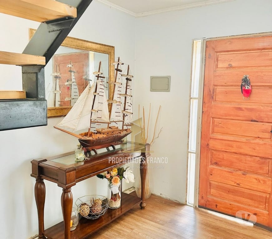 Bienes Raices Valparaíso Quilpué - Fotos de QUILPUE CASA REMODELADA EN VENTA 4D 3B CON PISCINA
