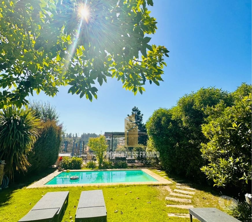 Bienes Raices Valparaíso Quilpué - Fotos de QUILPUE CASA REMODELADA EN VENTA 4D 3B CON PISCINA