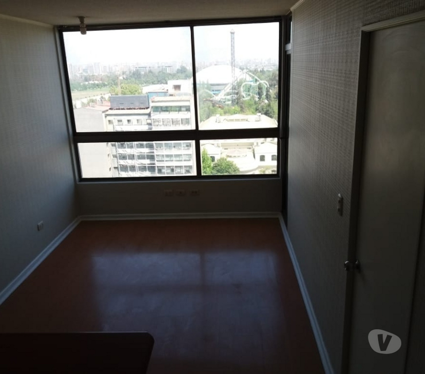 Bienes Raices Santiago Santiago - Fotos de Cercanias Metro Toesca dpto 1dmt living y balcon