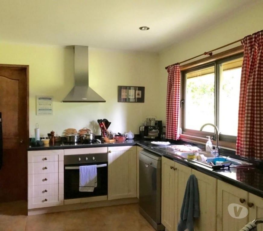 Bienes Raices Cautín Villarrica - Fotos de Casa de ensueño con acceso a playa en Lago Villarrica