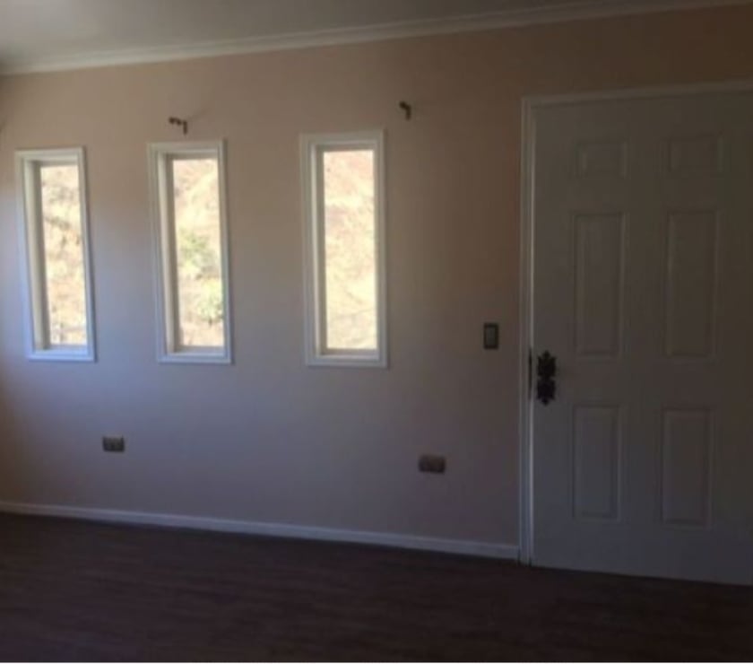 Arriendo oficinas Valparaíso Valparaíso - Fotos de Dueña arrienda Edificio de 3 pisos, Metro Chorrillos