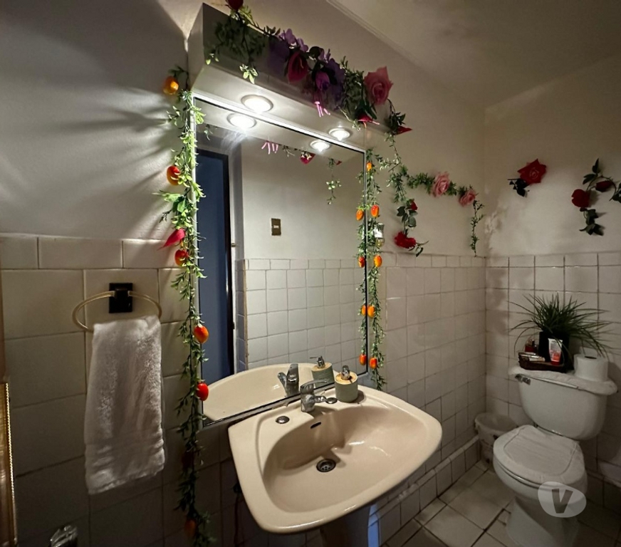 Bienes Raices Santiago La Reina - Fotos de EN VENTA Casa de 6 dormitorios y 4 baños La Reina