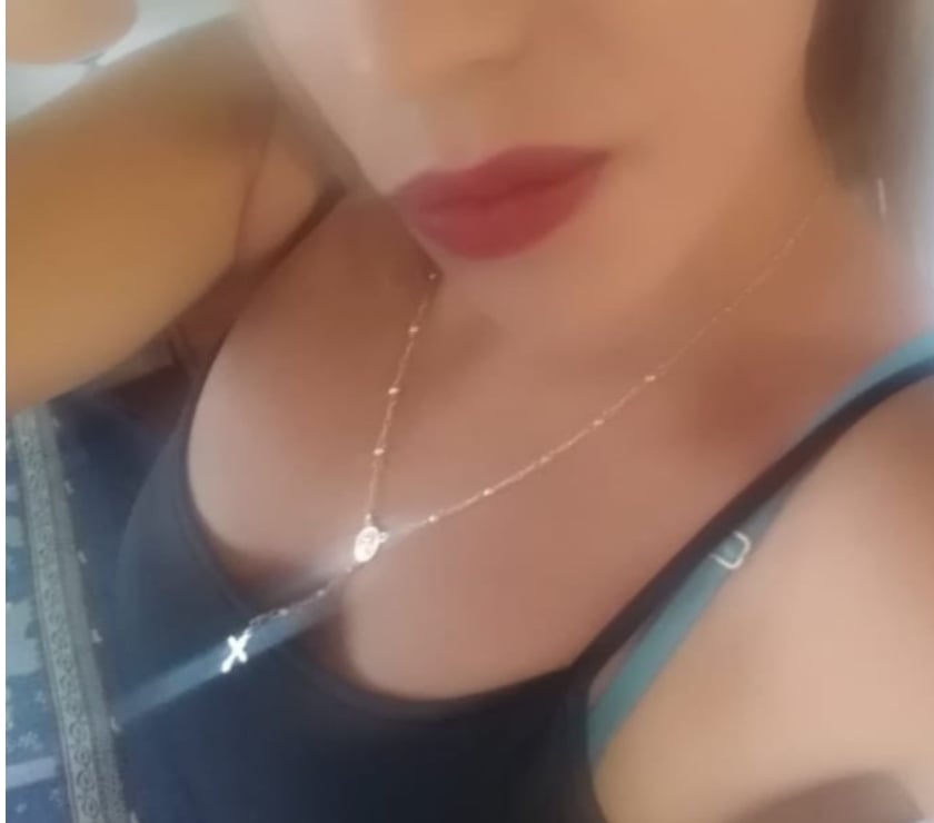 Cata Trans muy complaciente,tu fantasía real..