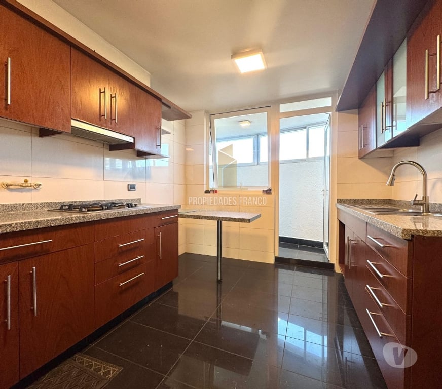 Bienes Raices Valparaíso Viña del Mar - Fotos de HERMOSO DEPARTAMENTO VISTA AL MAR AMPLIA TERRAZA REÑACA