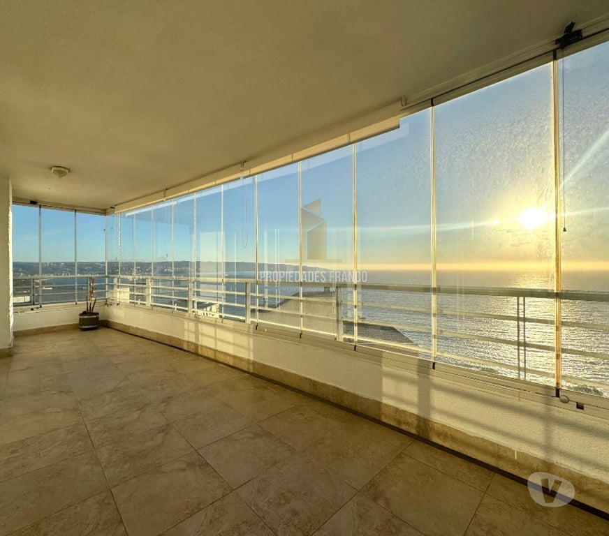 Bienes Raices Valparaíso Viña del Mar - Fotos de HERMOSO DEPARTAMENTO VISTA AL MAR AMPLIA TERRAZA REÑACA