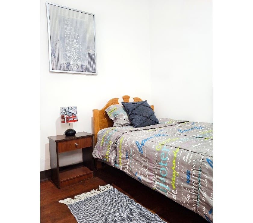 Arriendo de piezas Valparaíso Valparaíso - Fotos de Pieza amoblada a dos cuadras del Mall Paseo Ross