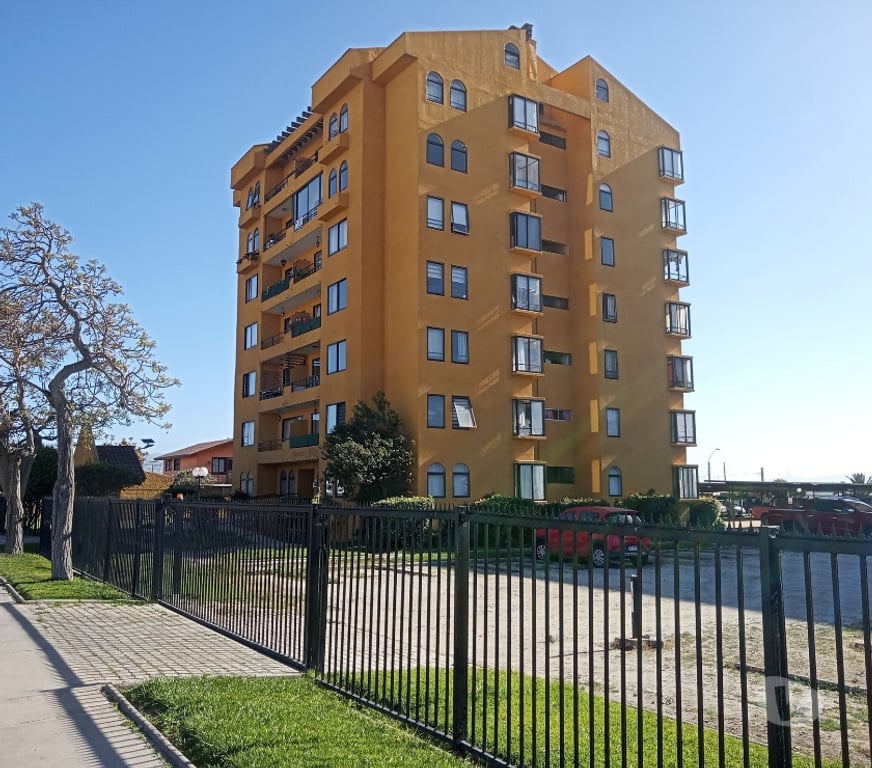 Bienes Raices Elqui La Serena - Fotos de EN VENTA LINDO Y AMPLIO DEPARTAMENTO AMOBLADO LA SERENA