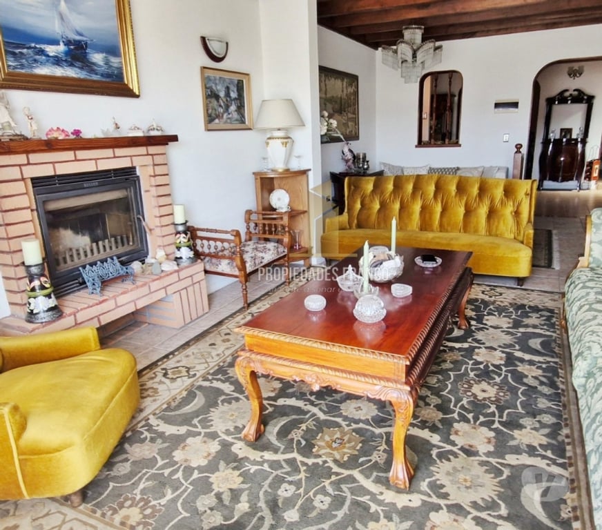 Bienes Raices Valparaíso Viña del Mar - Fotos de VENDE MARAVILLOSA CASA EN JARDIN DEL MAR REÑACA