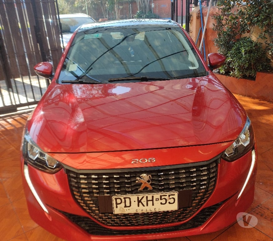Autos usados Santiago La Reina - Fotos de Peugueot 208 premiere diesel 2021