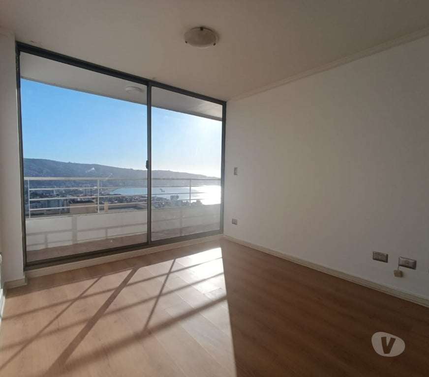 Arriendos Valparaíso Valparaíso - Fotos de Arriendo Departamento 2dormitorios+2 baños con terraza