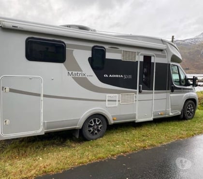 Motorhomes Santiago Santiago - Fotos de Adria Matrix M 670 SC