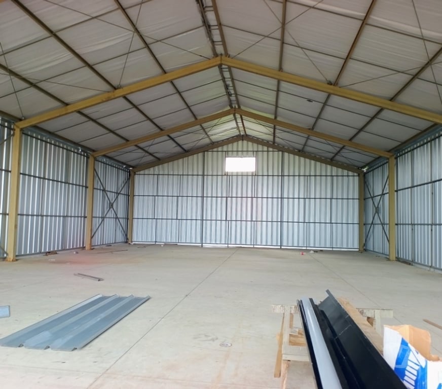 Arriendo bodegas Cautín Villarrica - Fotos de Se arrienda Galpón, bodega, industria o punto de venta.