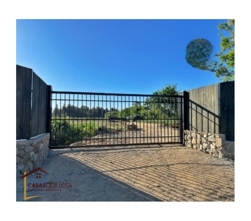 En venta, parcelas en un exclusivo condominio.