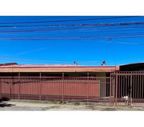 EN VENTA PROPIEDAD LADO INACAP Y A PASOS DEL JUMBO