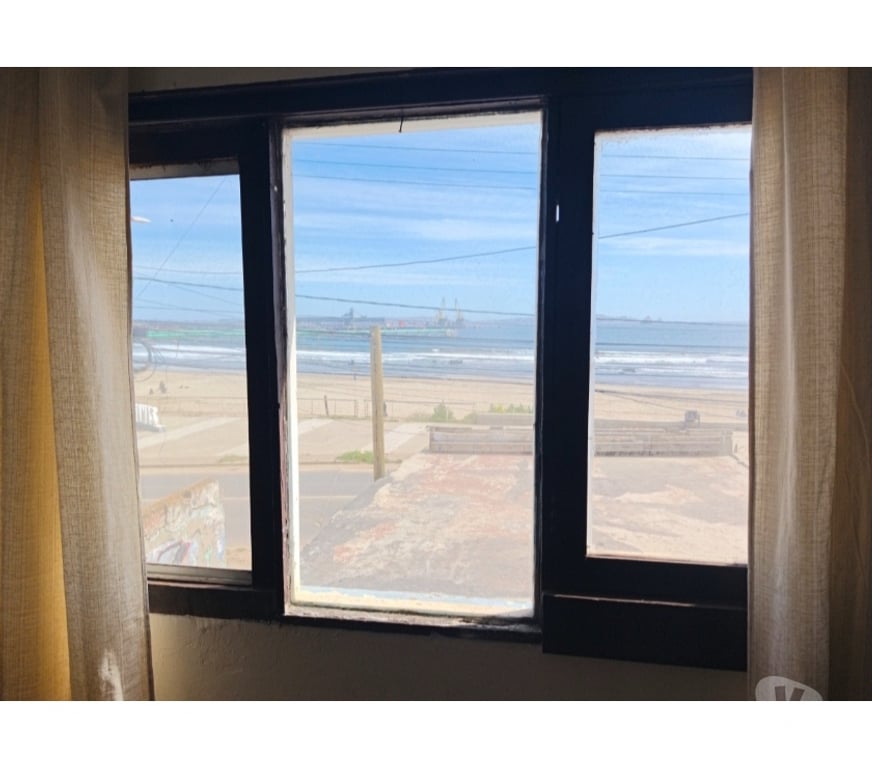 Arriendos Valparaíso Puchuncaví - Fotos de CASONA FRENTE AL MAR PARA USO HABITACIONAL Y COMERCIAL