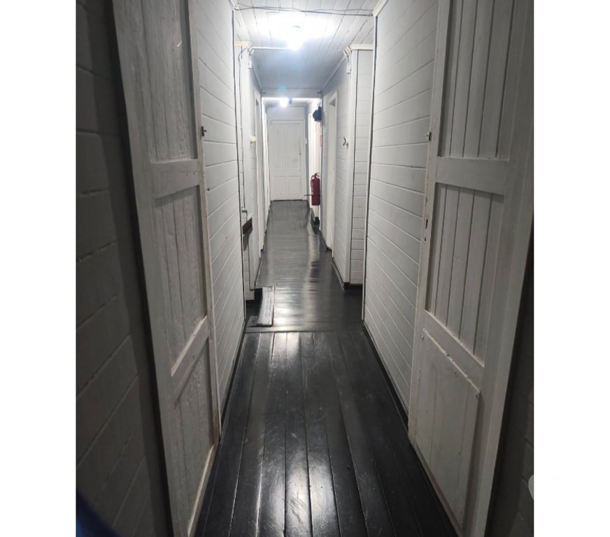 Arriendos Valparaíso Puchuncaví - Fotos de CASONA FRENTE AL MAR PARA USO HABITACIONAL Y COMERCIAL