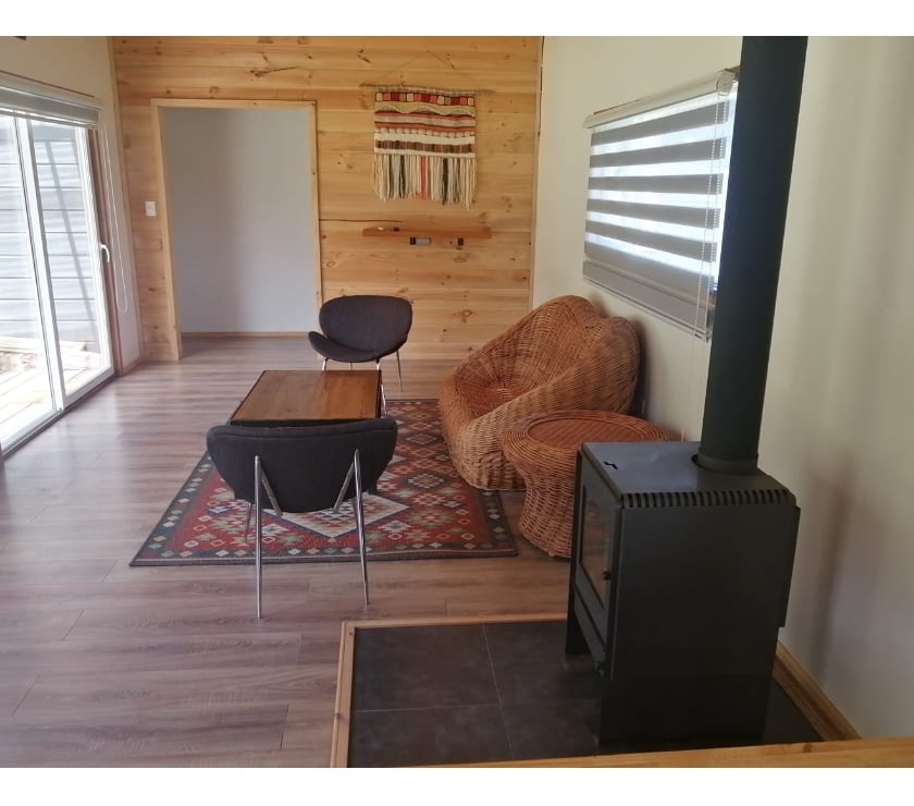 Bienes Raices Llanquihue Puerto Montt - Fotos de Venda parcela con casa y 2 cabañas en Chamiza, Pto Montt