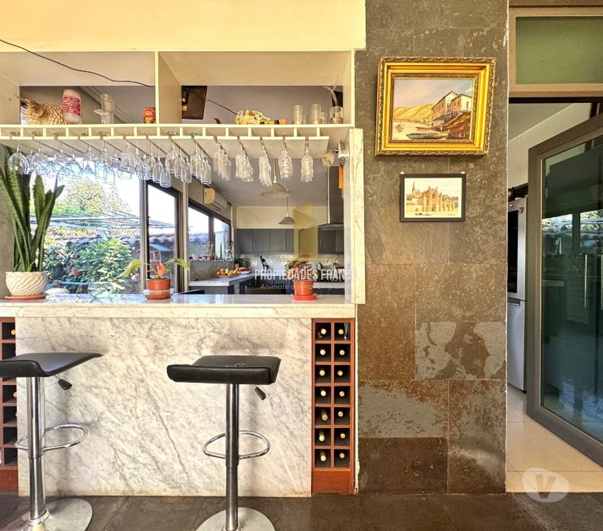 Bienes Raices Los Andes Calle Larga - Fotos de PARCELA CON CASA GRANDE, PISCINA Y MUCHA VEGETACION