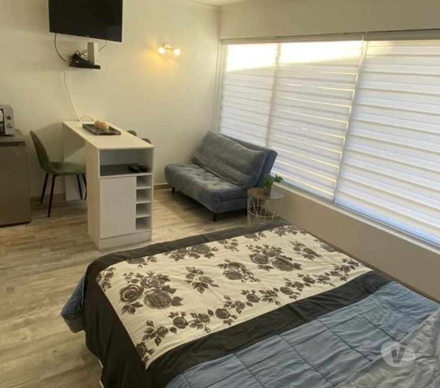 Arriendo de piezas Santiago Las Condes - Fotos de Pieza Elegante Con Balcon en Las Condes Con Estacionamiento