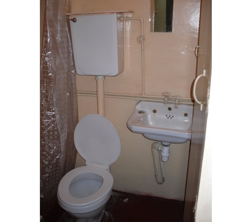 Arriendo de piezas Santiago La Florida - Fotos de PIEZA AMOBLADA WC PRIVADO MALL VESPUCIO