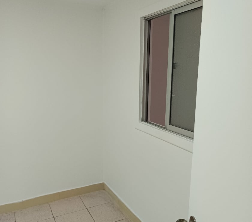 Arriendos Santiago Pudahuel - Fotos de Departamento segundo piso calle central