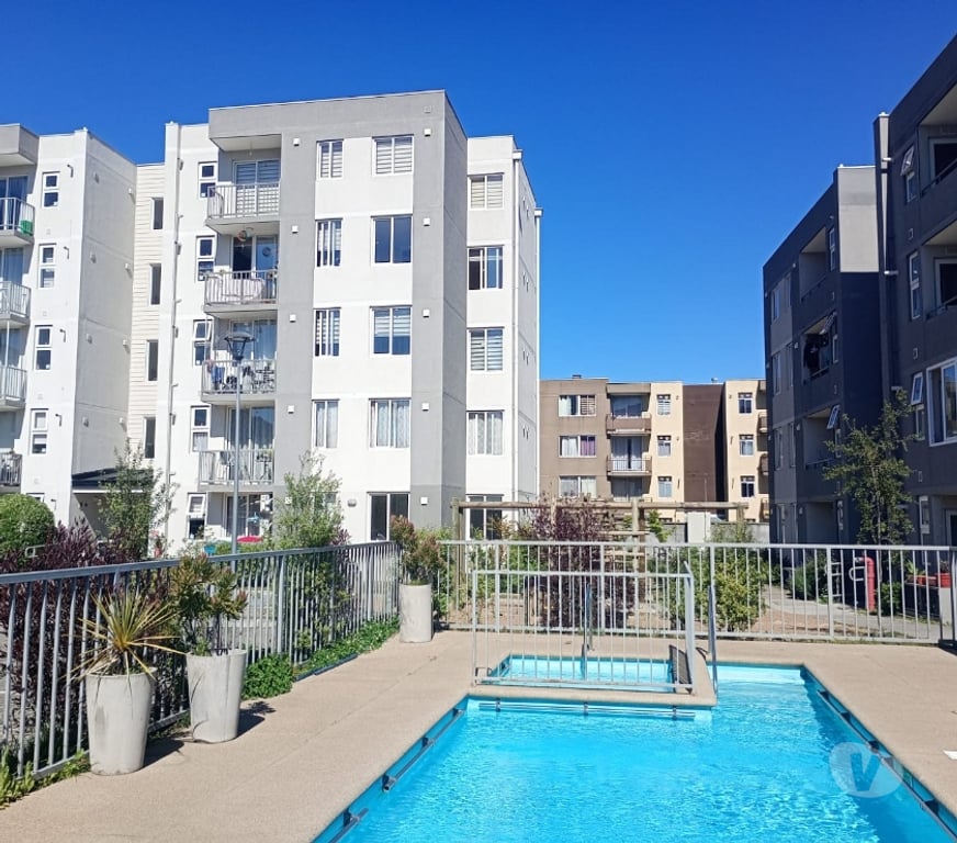 Arriendos Concepción Chiguayante - Fotos de Bonito Condominio, piscina, incluye Gatos Comunes