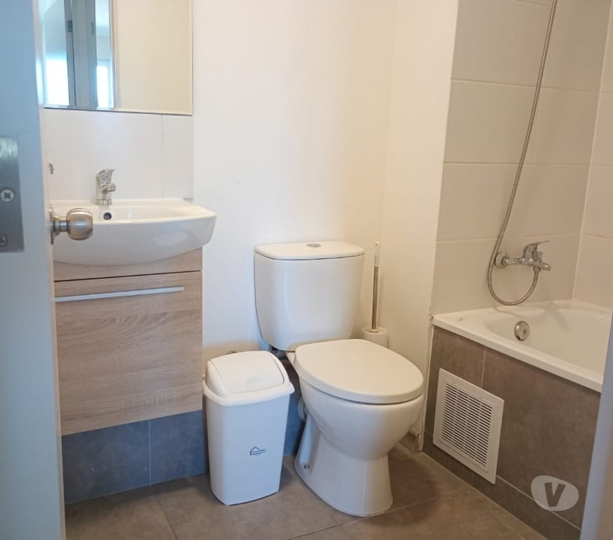 Arriendos Concepción Chiguayante - Fotos de Bonito Condominio, piscina, incluye Gatos Comunes