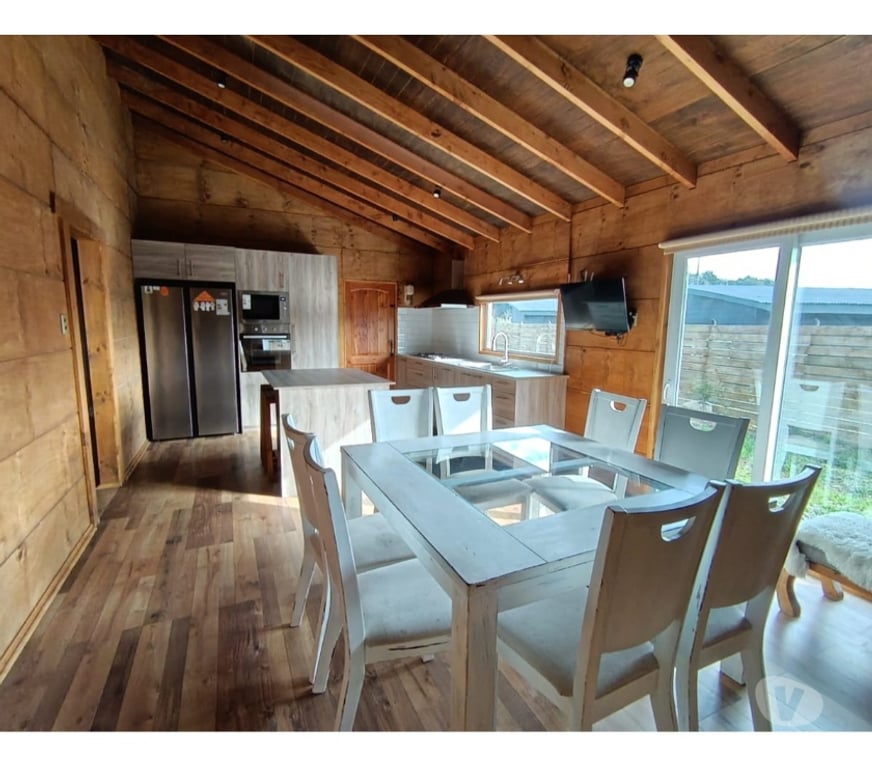 Bienes Raices Llanquihue Puerto Varas - Fotos de Vende parcela con casa y 3 cabañas amobladas, Pto Varas