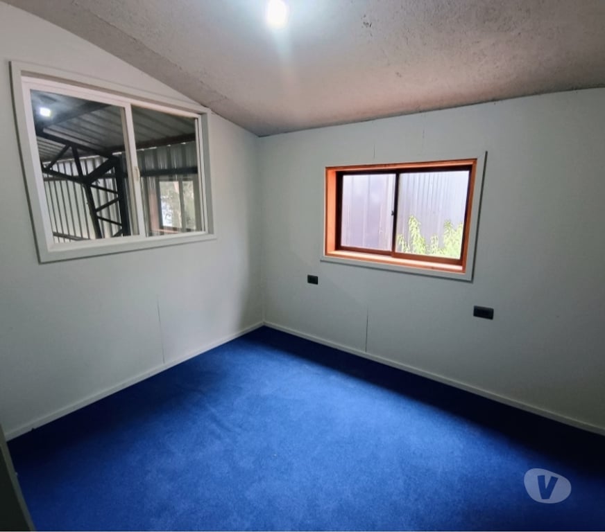 Arriendo bodegas Cautín Villarrica - Fotos de Galpón con piso de Hormigón, apto para todo tipo de cargas