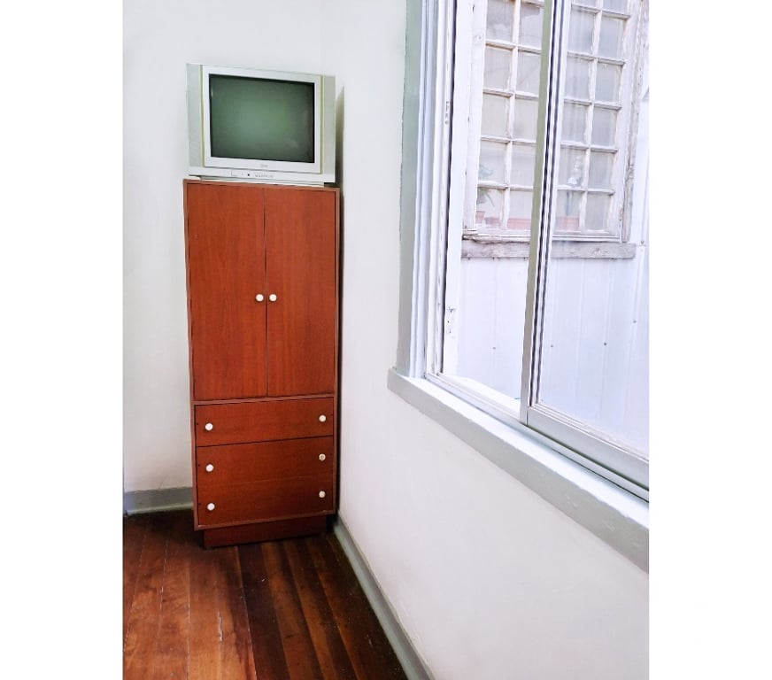 Arriendo de piezas Valparaíso Valparaíso - Fotos de Pieza para trabajador o estudiante – Excelente ubicación