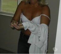 Señora joven muy carnosa