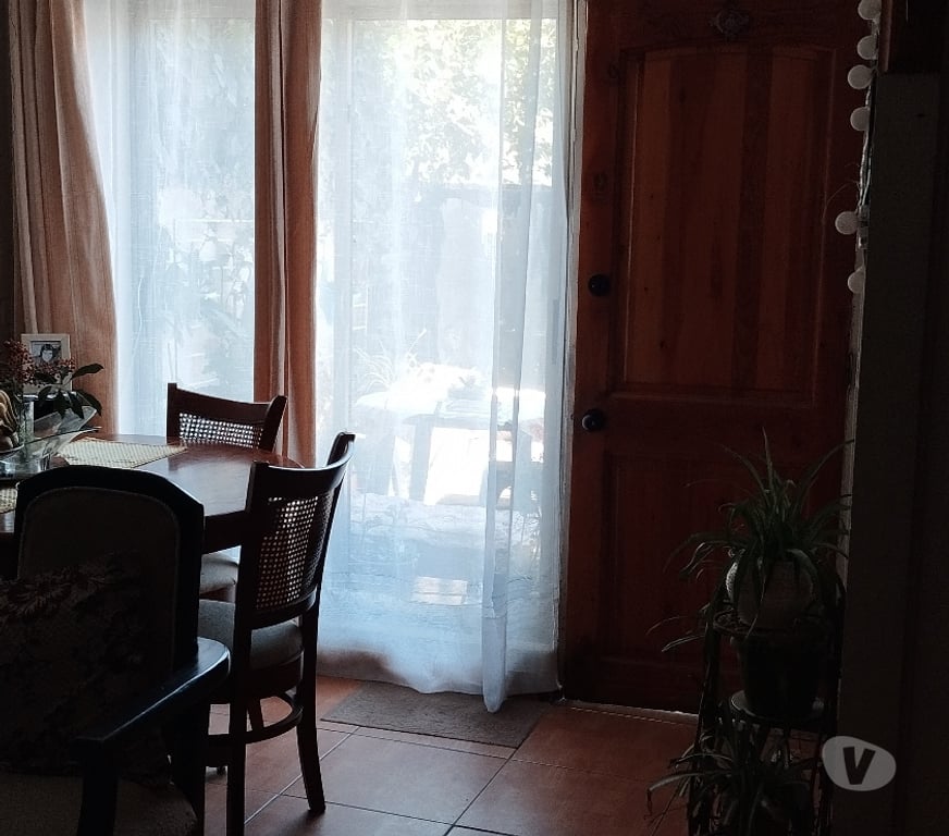 Bienes Raices Valparaíso Villa Alemana - Fotos de CASA PAREADA DOS PISOS POBLACION PUYARAL VILLA ALEMANA