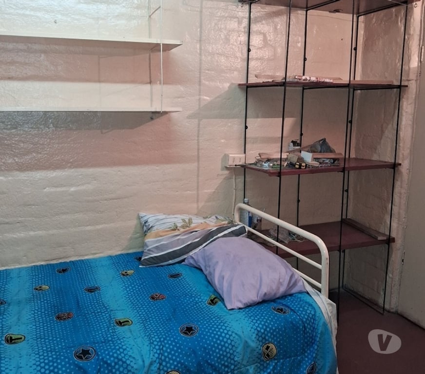 Arriendo de piezas Santiago La Florida - Fotos de PIEZA AMOBLADA INDEPENDIENT WC PRIVADO 14 VICUÑA A 3C METRO