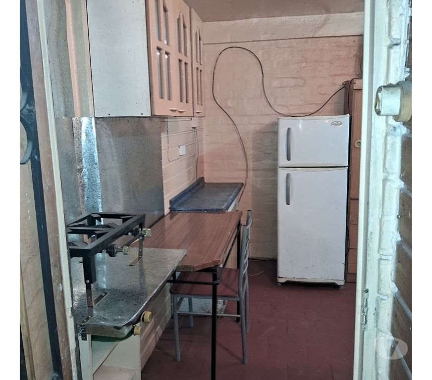 Arriendo de piezas Santiago La Florida - Fotos de PIEZA AMOBLADA INDEPENDIENT WC PRIVADO 14 VICUÑA A 3C METRO