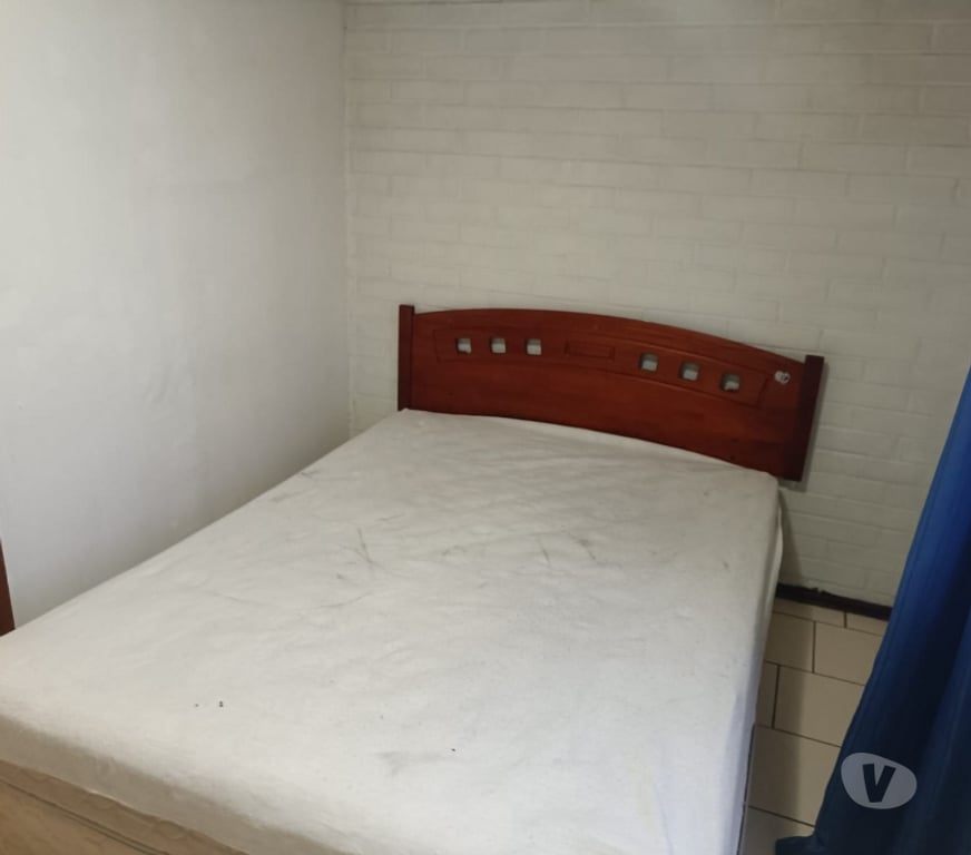 Arriendo de piezas Santiago Maipú - Fotos de PIEZA SEMI AMOBLADA