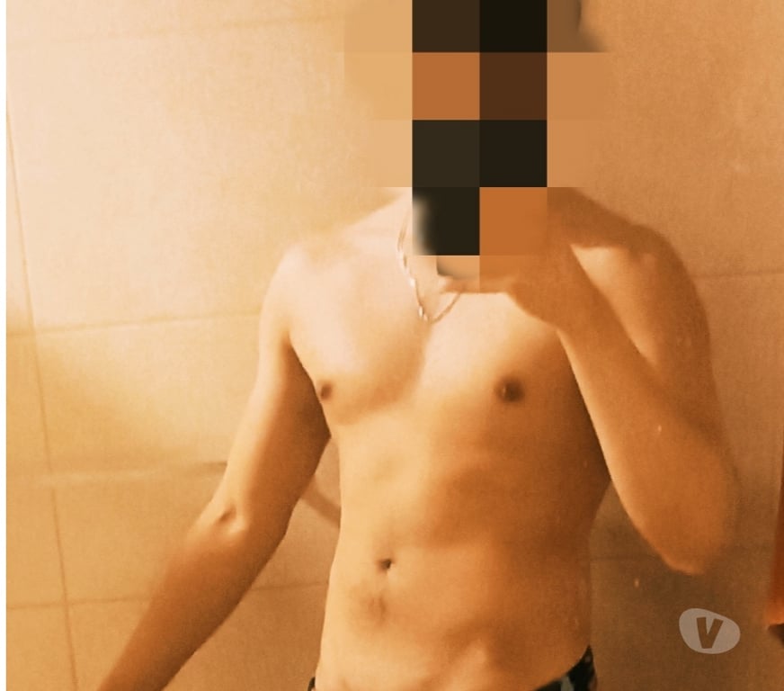 Encuentros Sexuales Santiago Santiago - Fotos de Joven aburrido con ganas de charlar y ver q pasa🤭