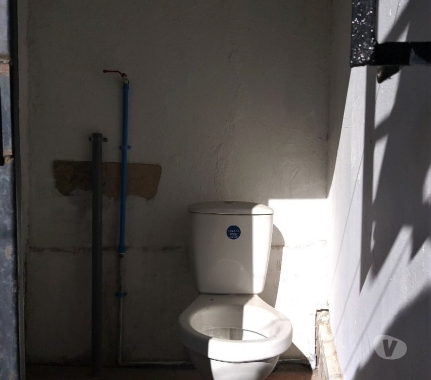 Bienes Raices Valparaíso Quilpué - Fotos de PROPIEDAD DE UN PISO RESIDENCIAL O COMERCIAL