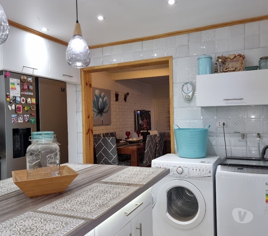 Bienes Raices Valparaíso Quilpué - Fotos de CASA DE DOS PISOS, EXCELENTE UBICACIÓN