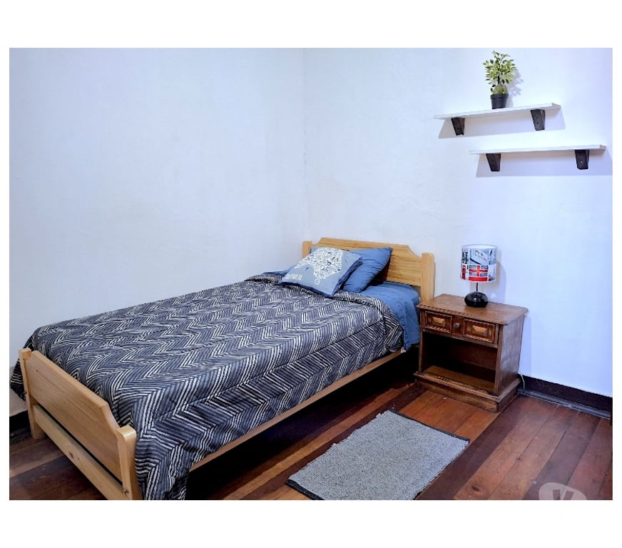 Arriendo de piezas Valparaíso Valparaíso - Fotos de Pieza para trabajador o estudiante – Excelente ubicación