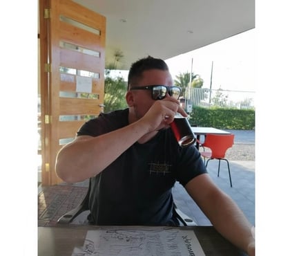 Encuentros Sexuales Santiago Santiago - Fotos de Tu imaginación es grande, puedo ser tu amigo, tu amante...