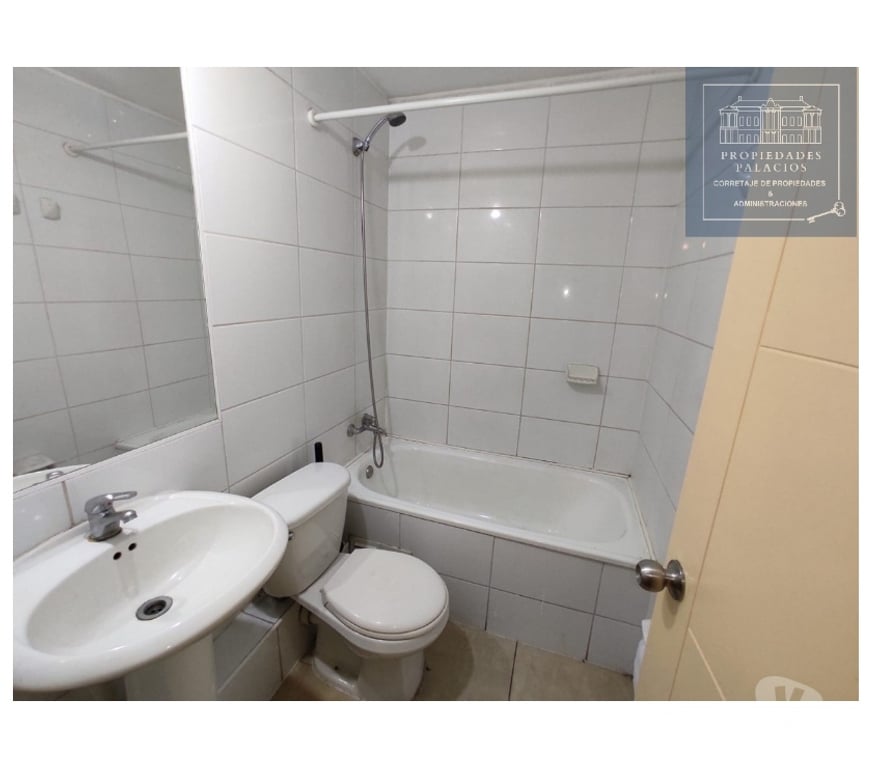 Arriendos Santiago Santiago - Fotos de ACOGEDOR DEPTO 2 DORM 2 BAÑOS, METRO STA LUCIA