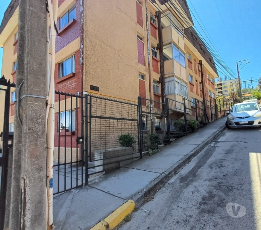 Bienes Raices Valparaíso Valparaíso - Fotos de DEPARTAMENTO TERCER PISO SECTOR LA PLANCHADA VALPARAISO